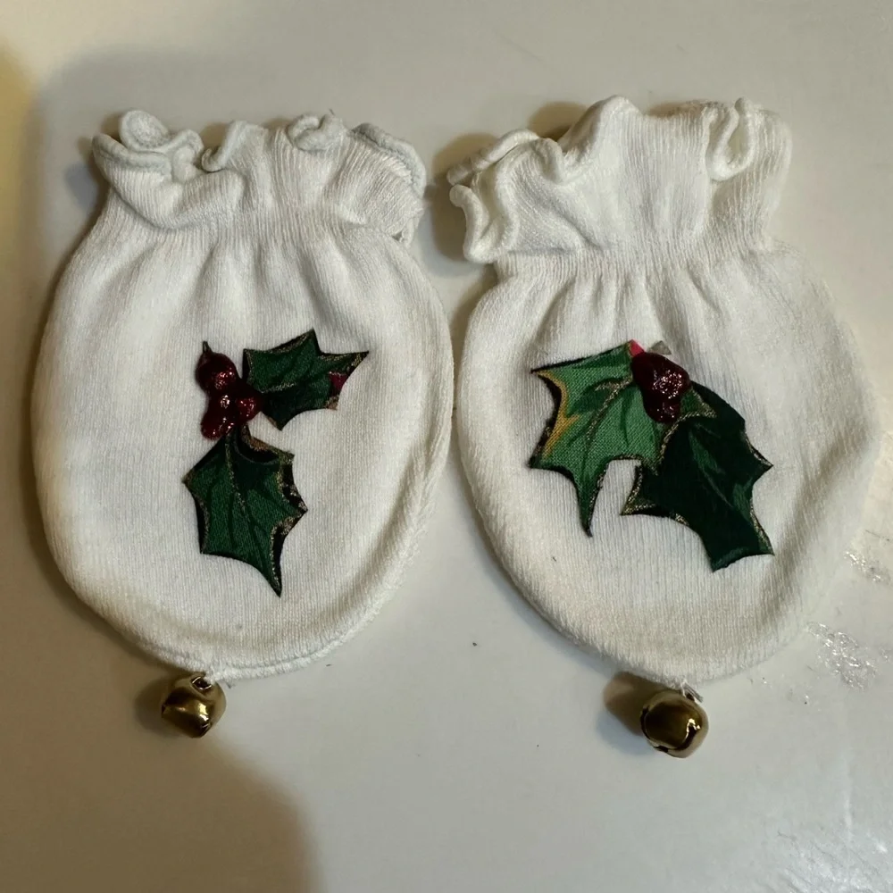 BABY SCRATCH MITTENS BELLS NEWBORN INFANT HOLLY APPLIQUÉ CHRISTMAS BLU YELO WTE